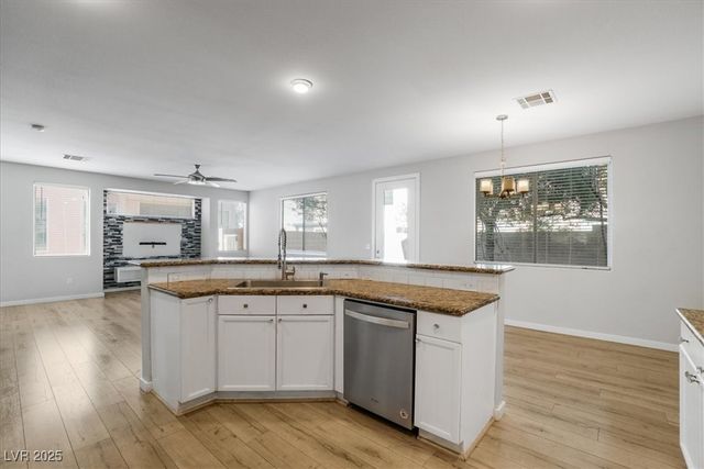 6768 Pastel Camellia Street, Las Vegas, NV 89148