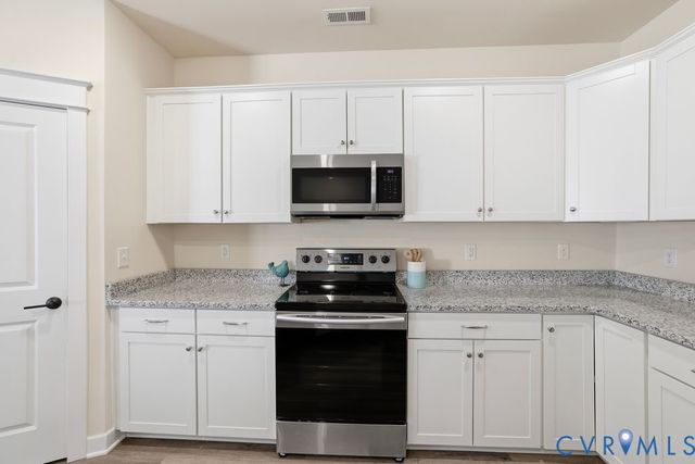 3221 Gannet Ln, Midlothian, VA 23112