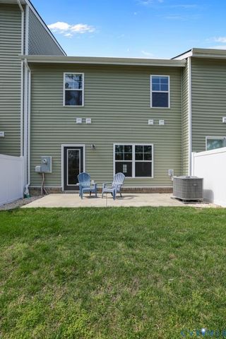 3221 Gannet Ln, Midlothian, VA 23112