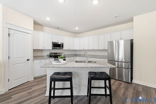 3221 Gannet Ln, Midlothian, VA 23112