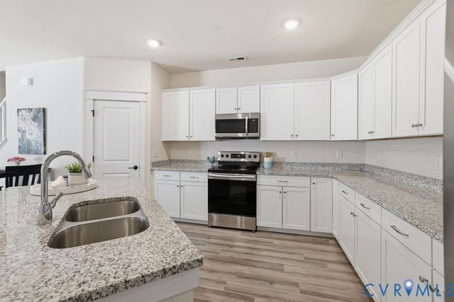 3221 Gannet Ln, Midlothian, VA 23112