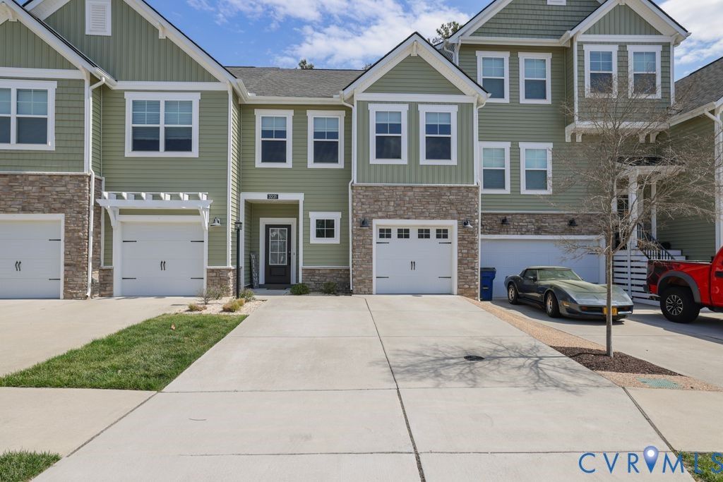 3221 Gannet Ln, Midlothian, VA 23112