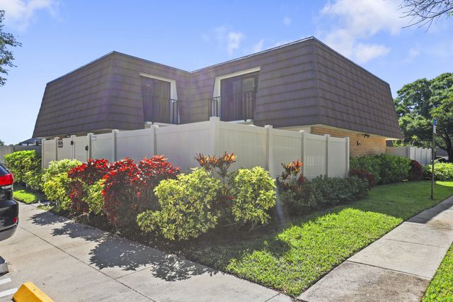 7813 78th Way, West Palm Beach, FL 33407