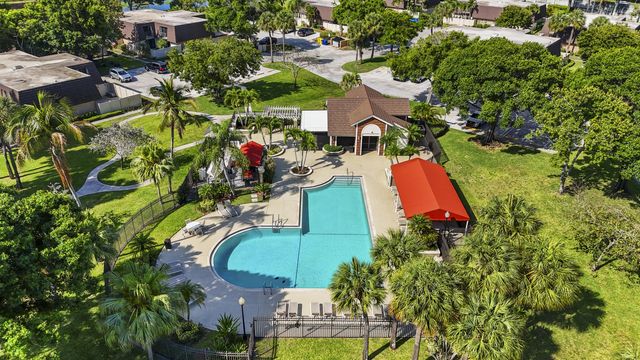 7813 78th Way, West Palm Beach, FL 33407