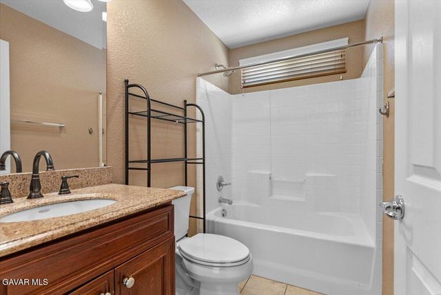 1450 S Green Street, Tehachapi, CA 93561