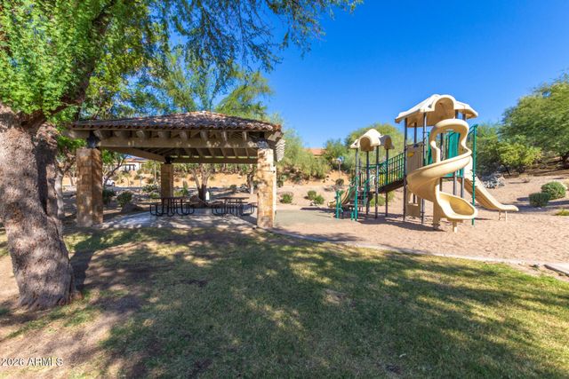 3430 N MOUNTAIN Ridge 13, Mesa, AZ 85207