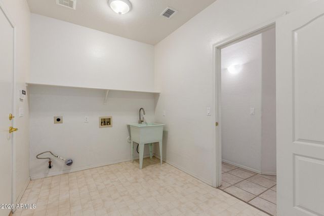 3430 N MOUNTAIN Ridge 13, Mesa, AZ 85207