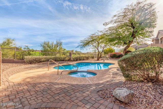 3430 N MOUNTAIN Ridge 13, Mesa, AZ 85207