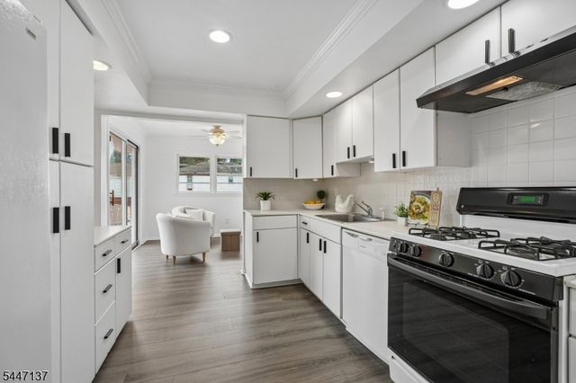 14 Mellon Ave, West Orange Twp., NJ 07052