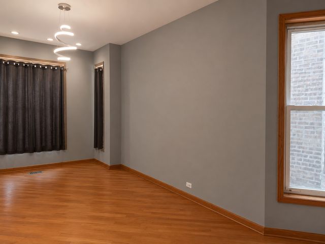 5943 S Indiana Avenue 1, Chicago, IL 60637