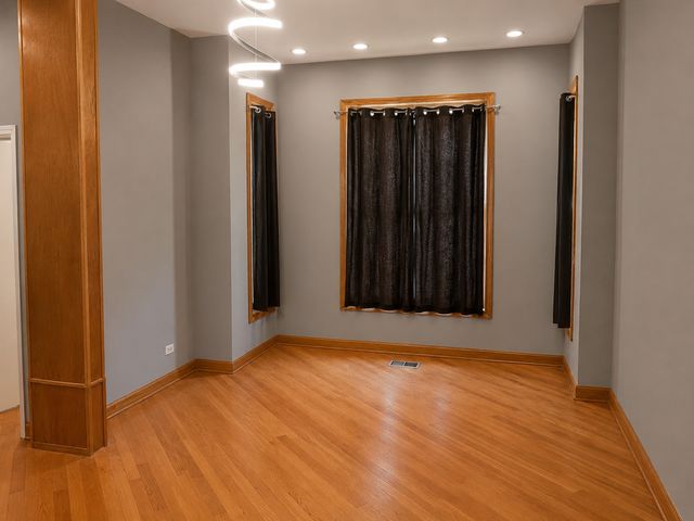 5943 S Indiana Avenue 1, Chicago, IL 60637