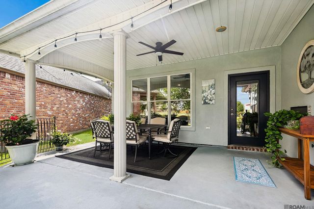 6009 Courtyard Dr, Gonzales, LA 70737