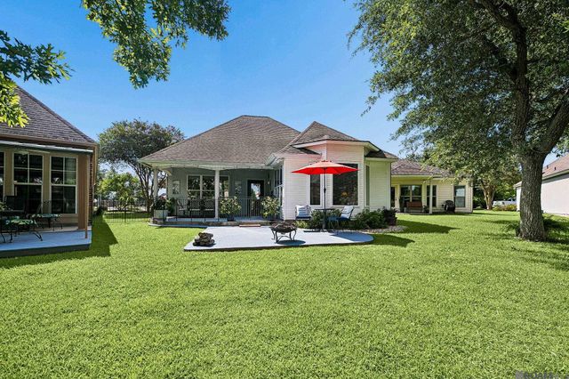 6009 Courtyard Dr, Gonzales, LA 70737