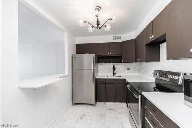 12700 Lake Avenue 1104, Lakewood, OH 44107