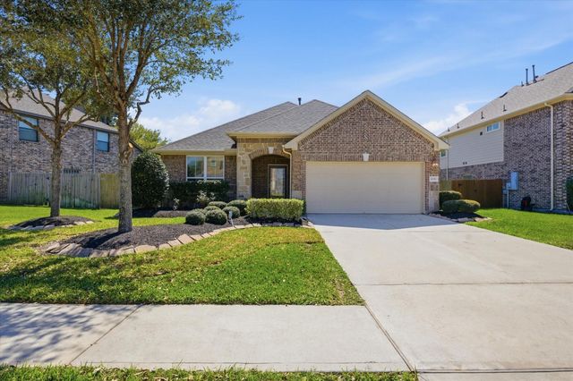 26046 N Kings Mill Lane, Kingwood, TX 77339