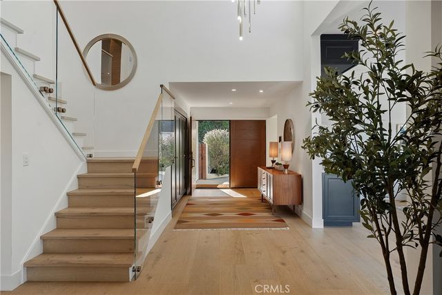 3516 Terrace View Drive, Encino, CA 91436
