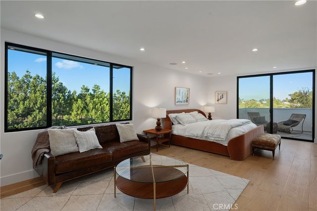 3516 Terrace View Drive, Encino, CA 91436