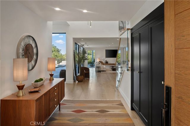 3516 Terrace View Drive, Encino, CA 91436