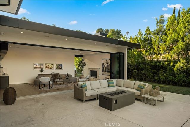 3516 Terrace View Drive, Encino, CA 91436