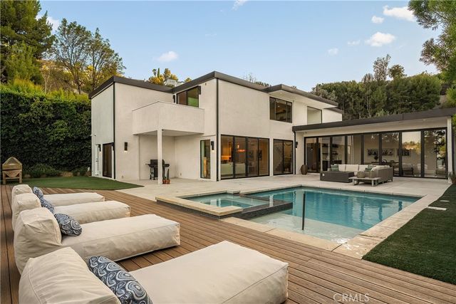 3516 Terrace View Drive, Encino, CA 91436