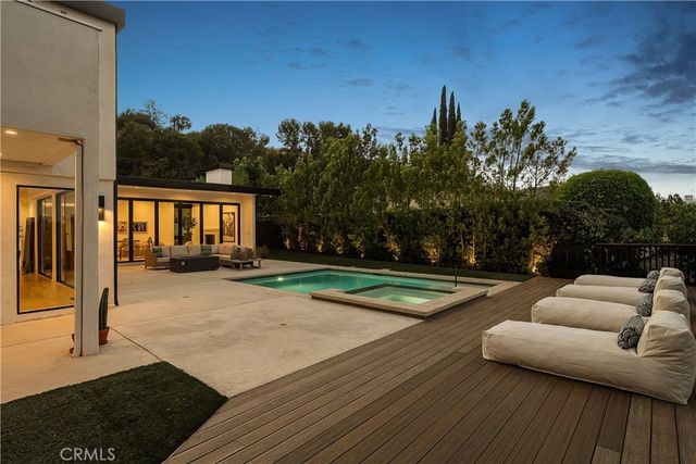 3516 Terrace View Drive, Encino, CA 91436