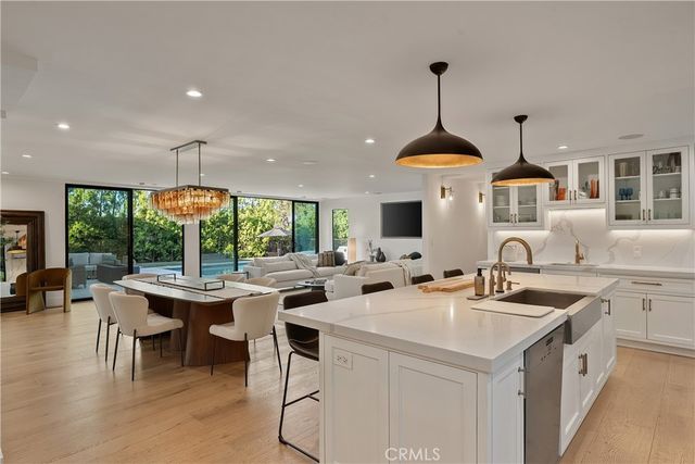 3516 Terrace View Drive, Encino, CA 91436
