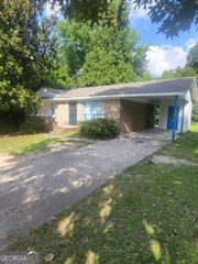 4274 West Oak Drive, Macon, GA 31210