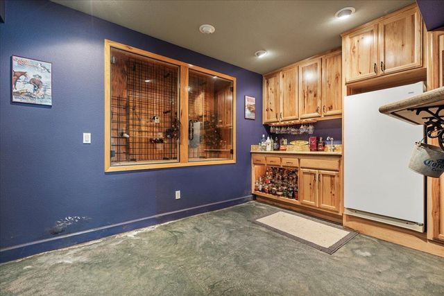 12242 Woodacre Rd, Grass Valley, CA 95949