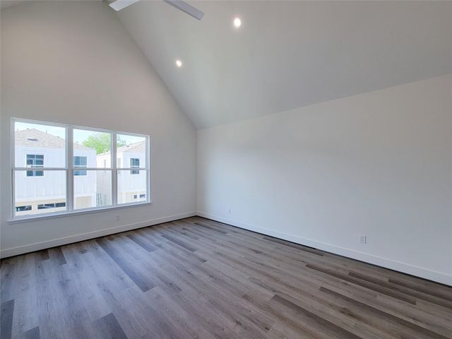 7705 Earl Rudder Way, Houston, TX 77055