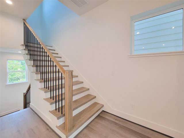 7705 Earl Rudder Way, Houston, TX 77055