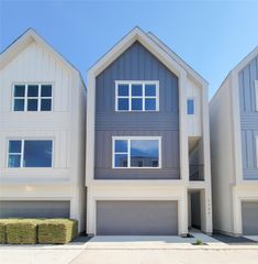 7705 Earl Rudder Way, Houston, TX 77055