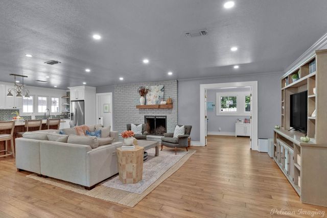 637 Ashbourne Drive, Shreveport, LA 71106