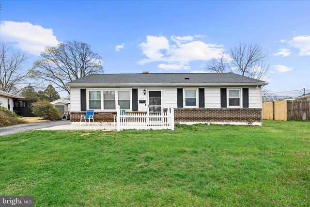 101 N BROWNLEAF RD, Newark, DE 19713