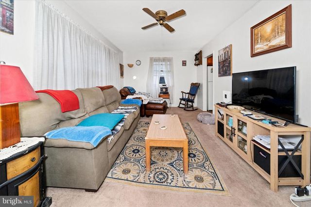 101 N BROWNLEAF RD, Newark, DE 19713