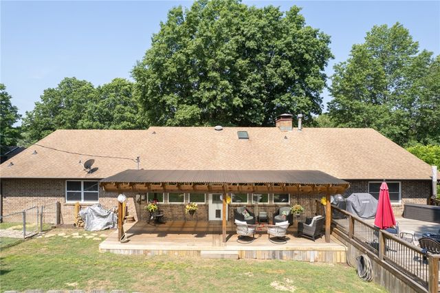 1503 Camino Real Street, Springdale, AR 72762