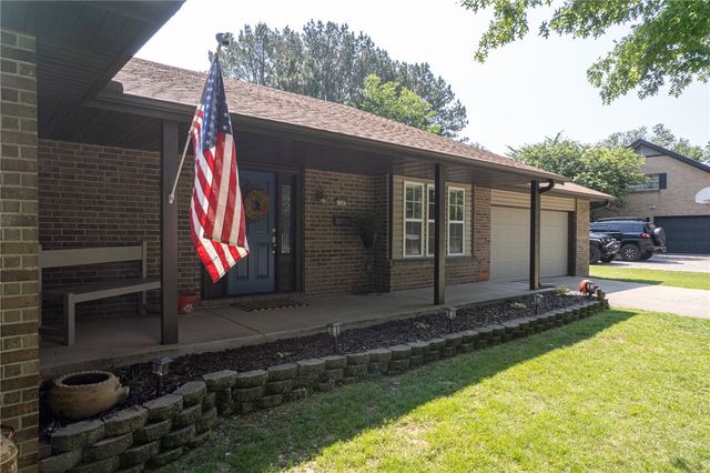 1503 Camino Real Street, Springdale, AR 72762