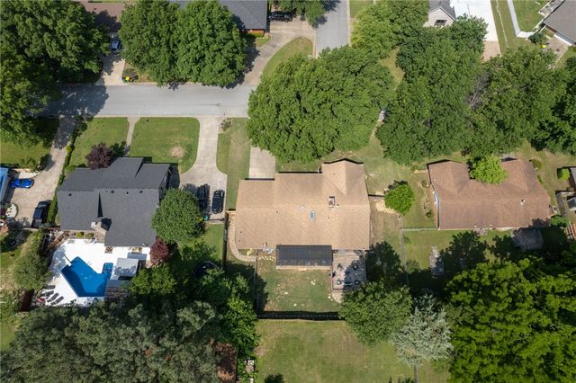 1503 Camino Real Street, Springdale, AR 72762
