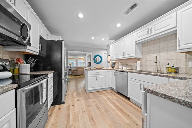 1503 Camino Real Street, Springdale, AR 72762