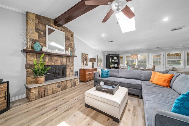 1503 Camino Real Street, Springdale, AR 72762