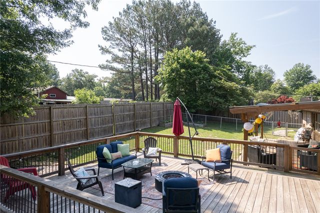 1503 Camino Real Street, Springdale, AR 72762