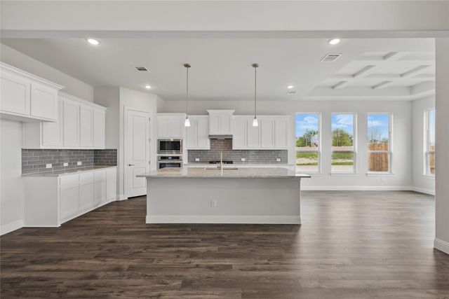 2225 Garnet Drive, Waxahachie, TX 75167