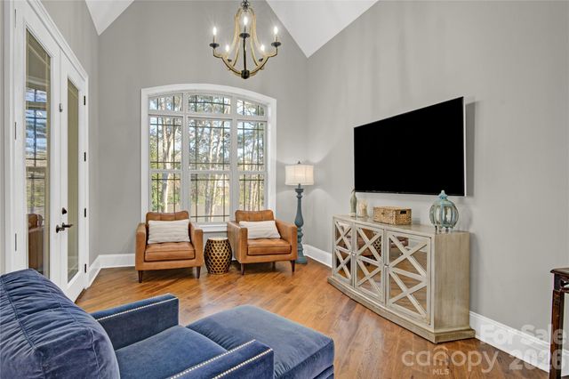 147 Castle Drive, Mooresville, NC 28117