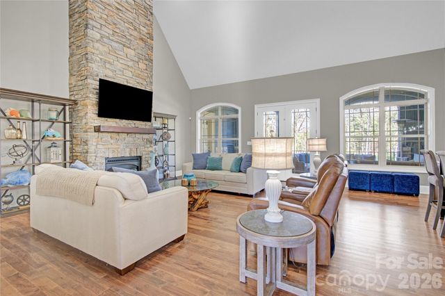 147 Castle Drive, Mooresville, NC 28117