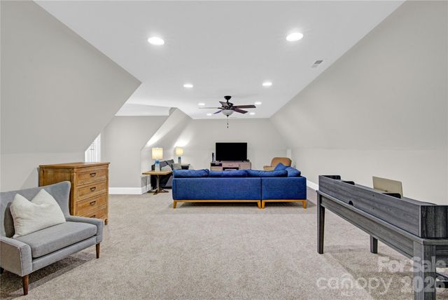 147 Castle Drive, Mooresville, NC 28117