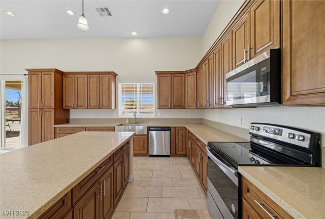 1471 Marion Miller, Pahrump, NV 89048