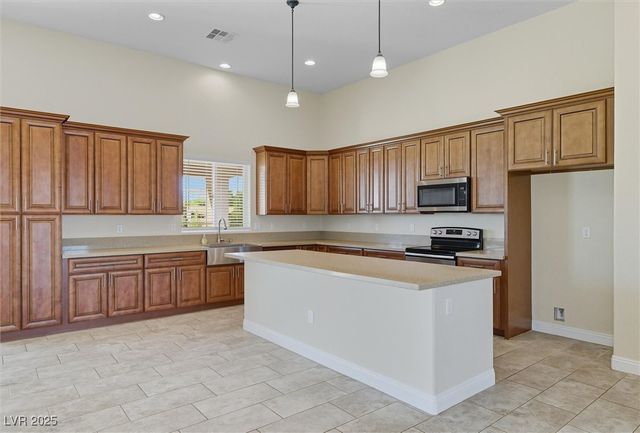 1471 Marion Miller, Pahrump, NV 89048