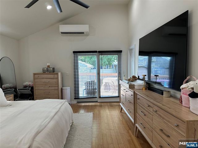 19 1st Street, Lodi, NJ 07644