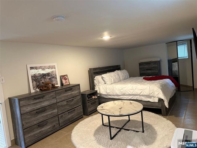 19 1st Street, Lodi, NJ 07644