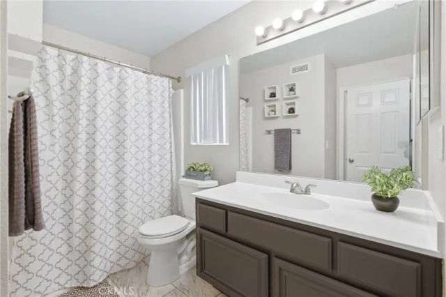 24546 New Haven Dr, Murrieta, CA 92562