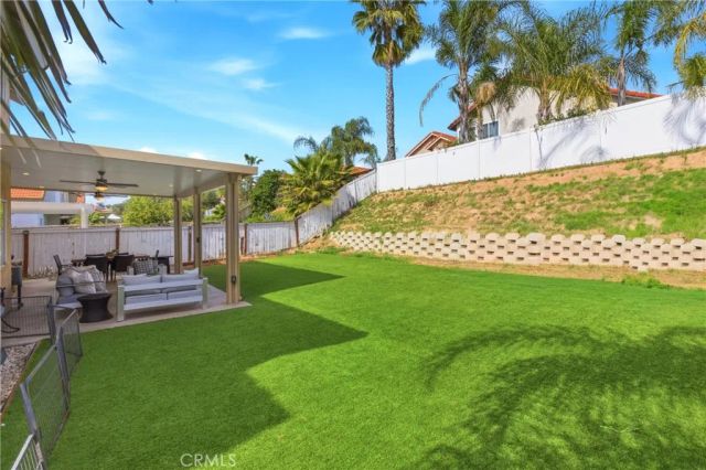 24546 New Haven Dr, Murrieta, CA 92562